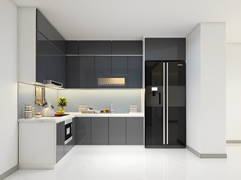 Mẫu tủ bếp dài 4m có cánh tủ bằng Acrylic
