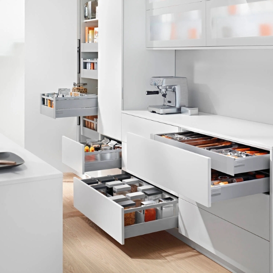 Ứng dụng khác cho ngăn kéo tủ Blum